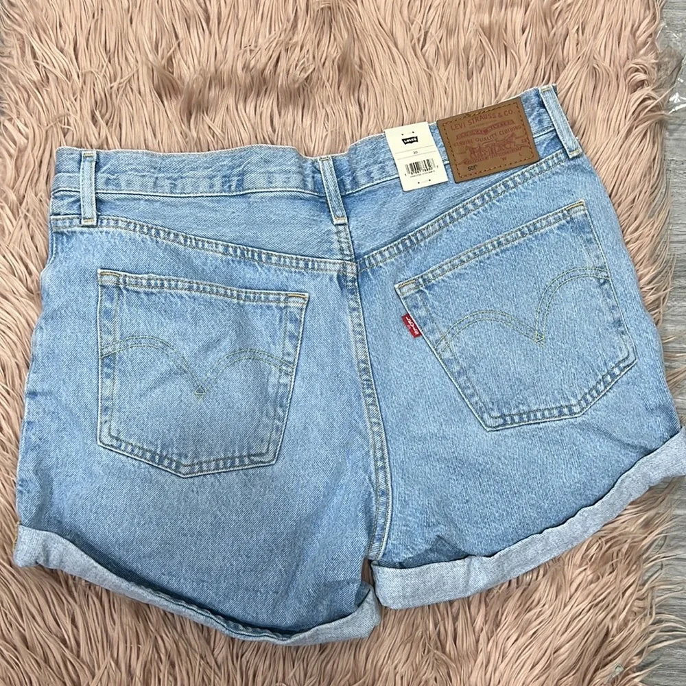 Levis levi s®